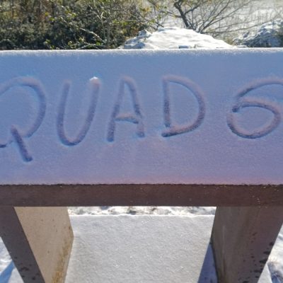 Quad 63_Nom dessine dans la neige